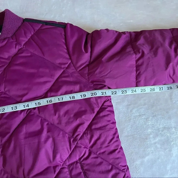 Lands End magenta zip up puffer quilted like jacket
Nwt 
Size S - Picture 4 of 9